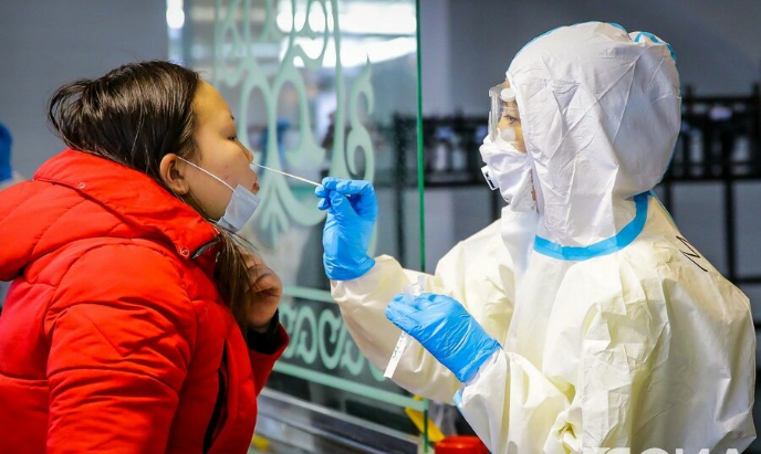 В Якутии за сутки зафиксировали 127 случаев коронавируса